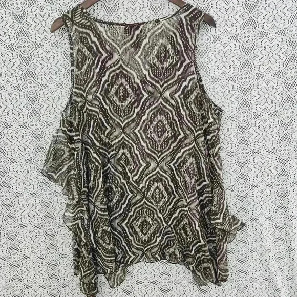 Lane Bryant geometric print ruffle tank top women's chiffon 18 - Picture 2 of 7